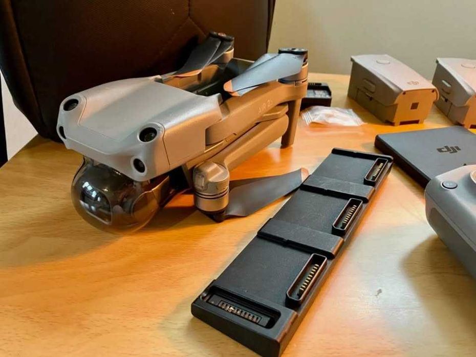 DJI Air 2S Fly More Combo – em bom estado