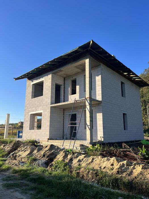 Будівництво із газоблоку будь якої складності!