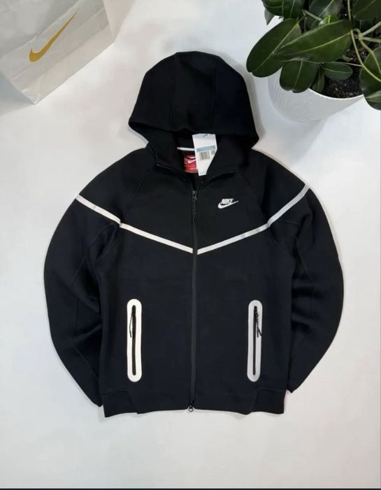 Найк теч флис рефлектив.Nike tech flis