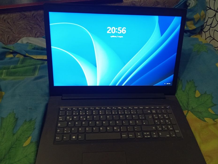 Продам ноутбук  Lenovo V340-17iwl