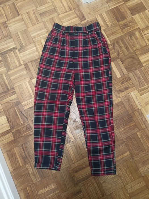 Spodnie damskie Bershka S