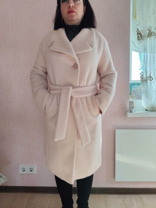 Продам пальто осінь