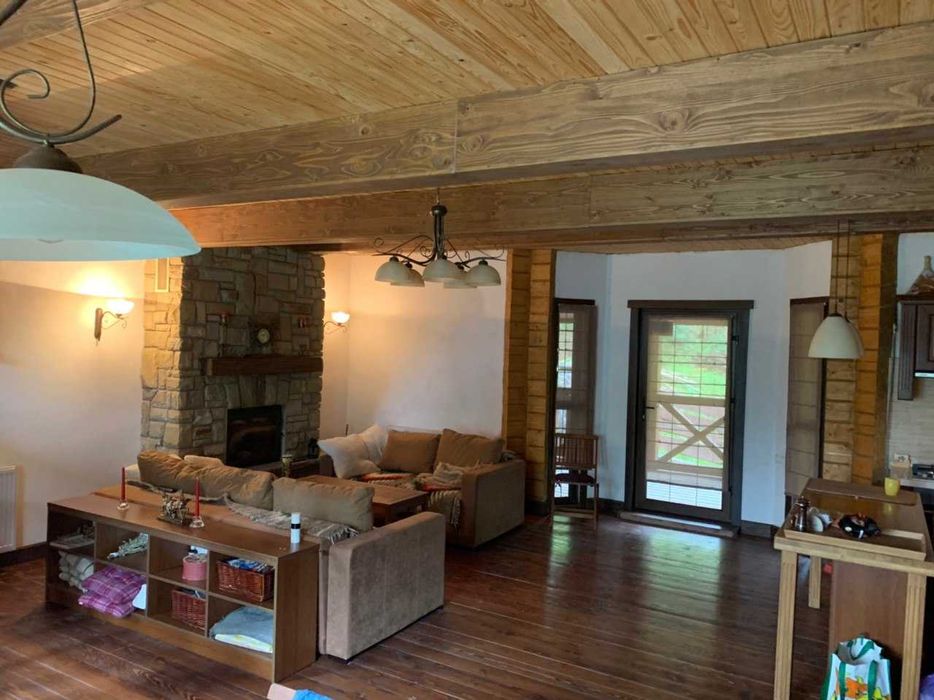 Продається котедж в Яремче. Ваш ідеальний дім у серці Карпат