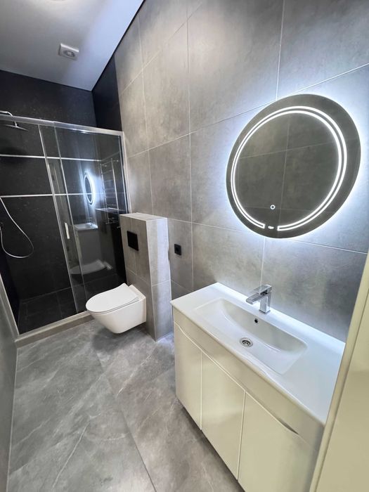 Квартира з новим ремонтом та індивідуальним опаленням