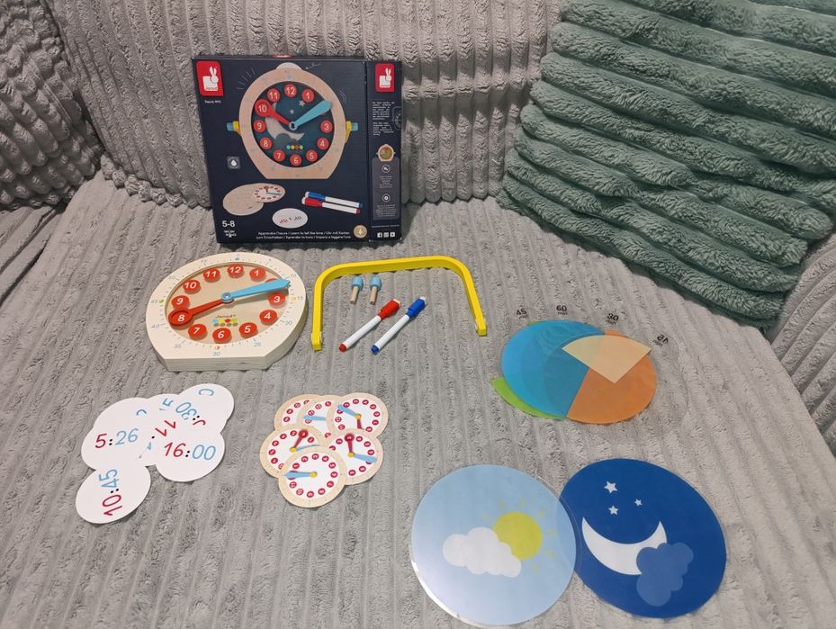 Drewniany zegar do nauki o czasie Essentiel Janod