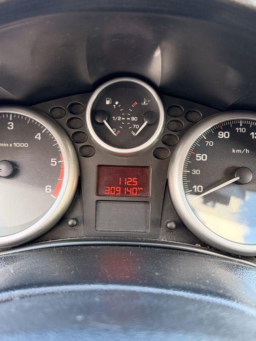 Peugeot 207  1.4 HDi