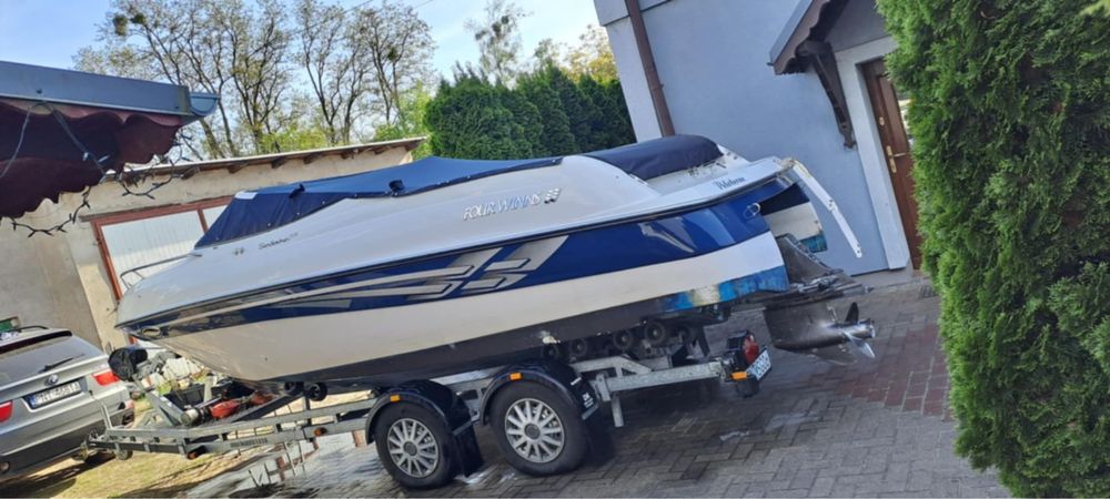 Łódź Motorowa Four winns Sundowner205