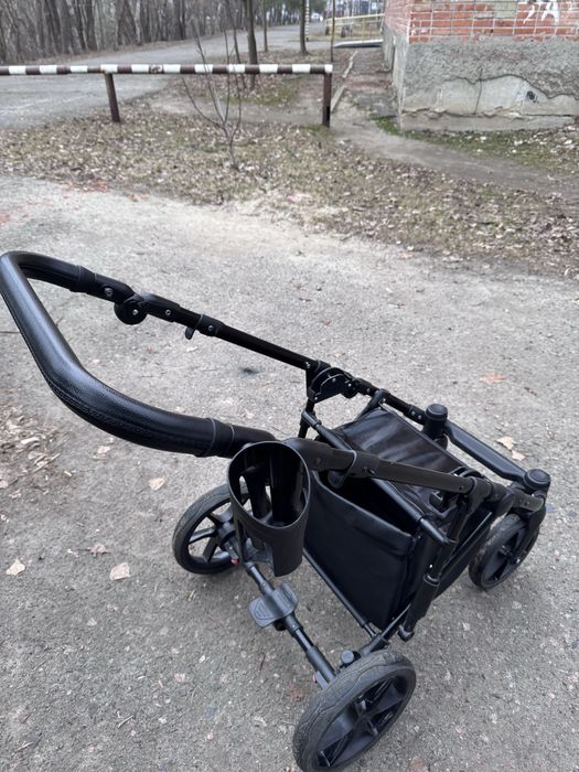 Продам коляску D&D Primero