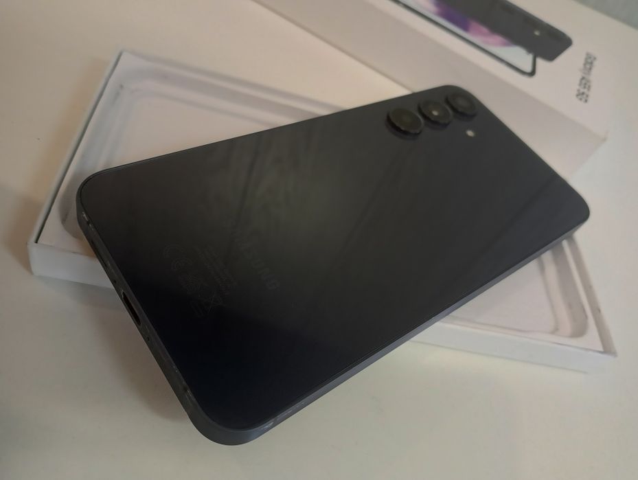 Samsung Galaxy A55 5G, komplet,baz uszkodzeń