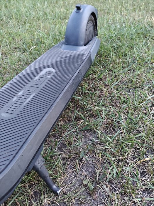 Електросамокат Ninebot KickScooter E2 Pro