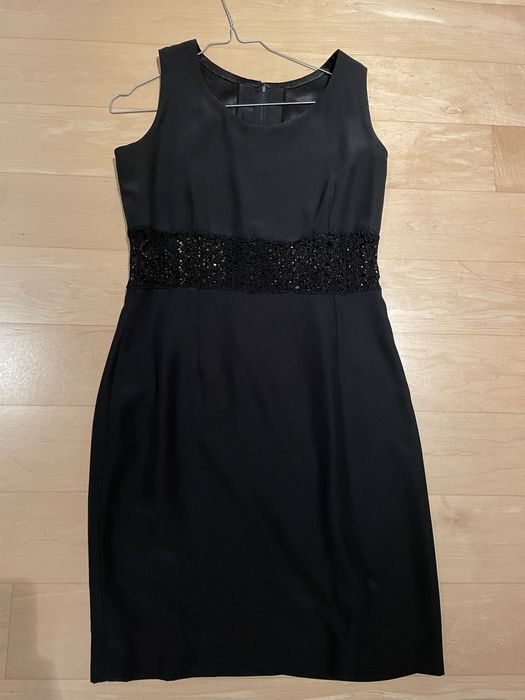 Lote vestidos macacão e blusa tudo 15€