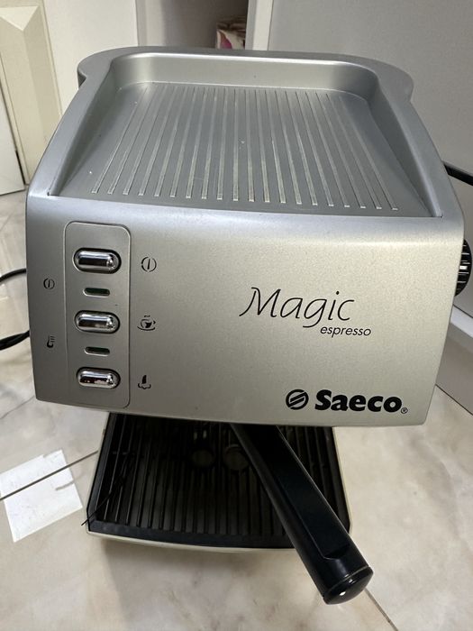 Кавоварка Saeco Magic