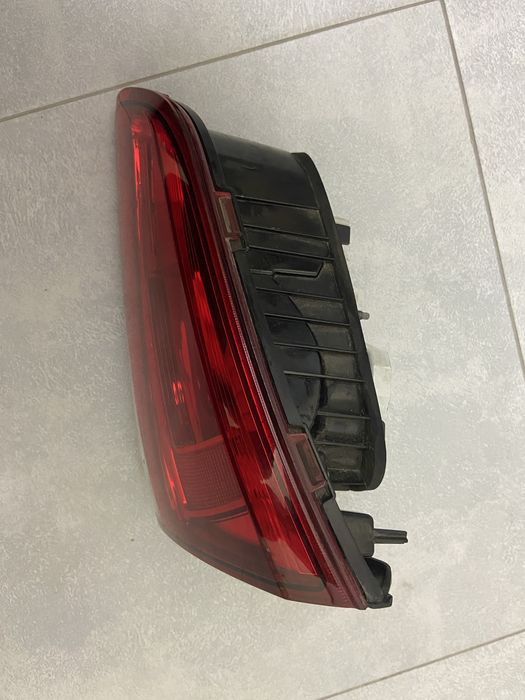 Задній правий фанар стоп гольф 7 Хетчбек