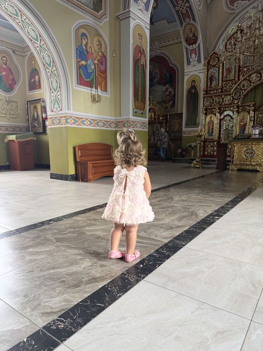 Сукня з блумерами