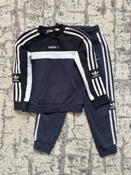 Теплий костюм адідас