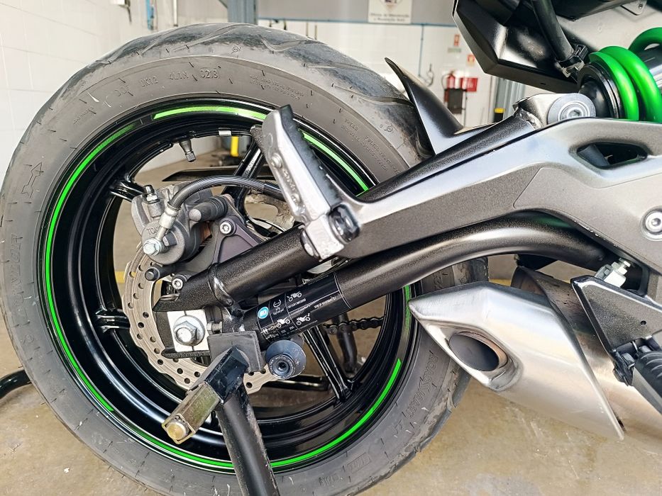 Kawasaki ER-6N  650cc 53 KW