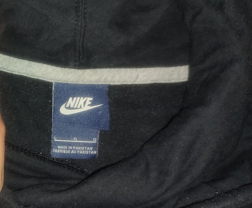 Bluza Nike r. L czarna kangurka