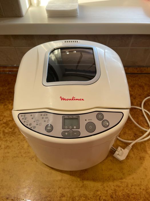 Хлібопічка Moulinex