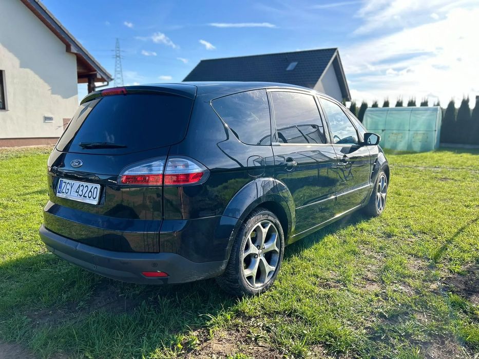 Ford S-Max Ford S-Max 2.0 Bemzyna 145km Titanium
