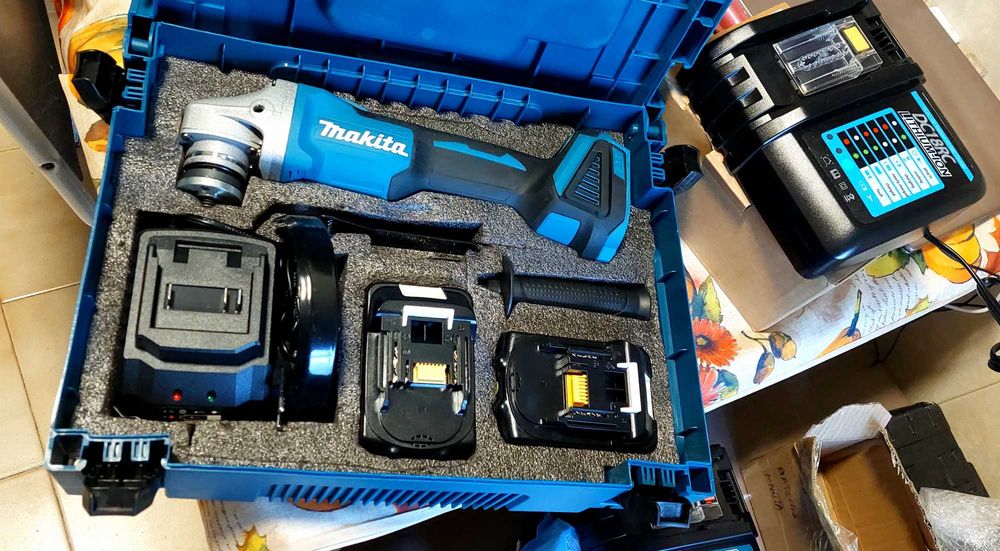 Rebarbadora Makita 125mm
