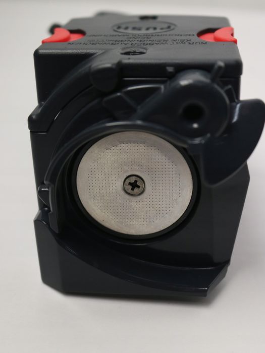 DeLonghi Magnifica S Ekspres do Kawy Ciśnieniowy ECAM11.112.B