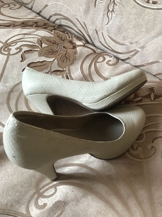 Туфли на каблуке 40 размер