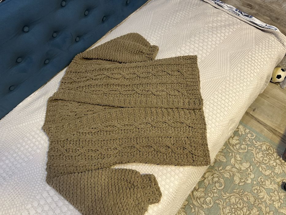 Кардиган з плюшевої пряжі