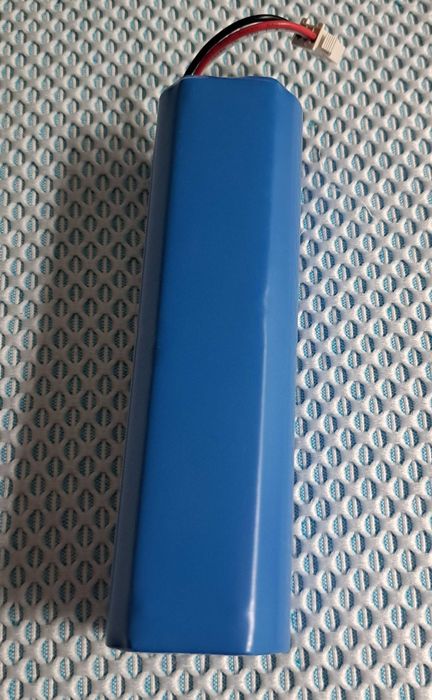 Bateria recarregável - Li-ion 16.8V 5.2Ah - H18650CH-4S2P - nova!