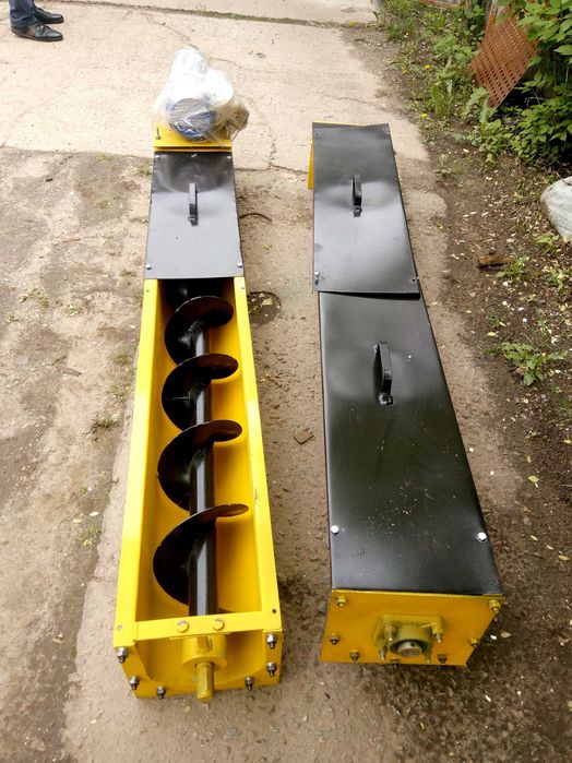 Шнековий навантажувач (погрузчик) зерна