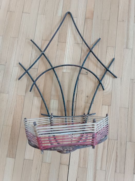 Kwietnik wiszący metalowy PRL z żyłką