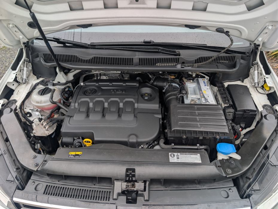 Volkswagen touran 2.0 Автомат