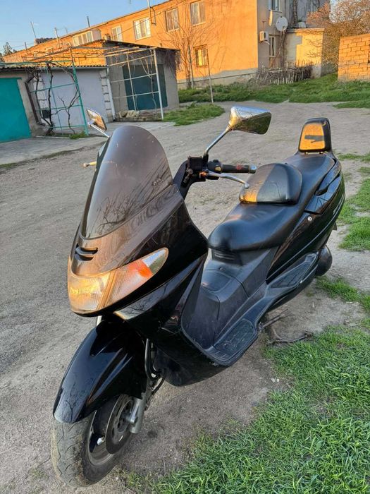 Suzuki Skywave 250