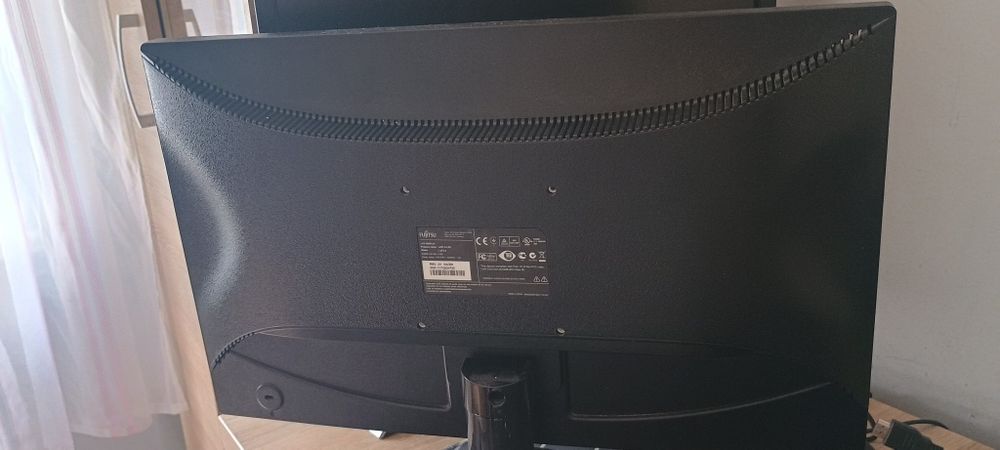 Na Sprzedaż 2 monitory 100% sprawne