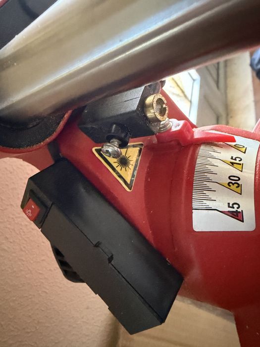 Serra elétrica como nova Einhell