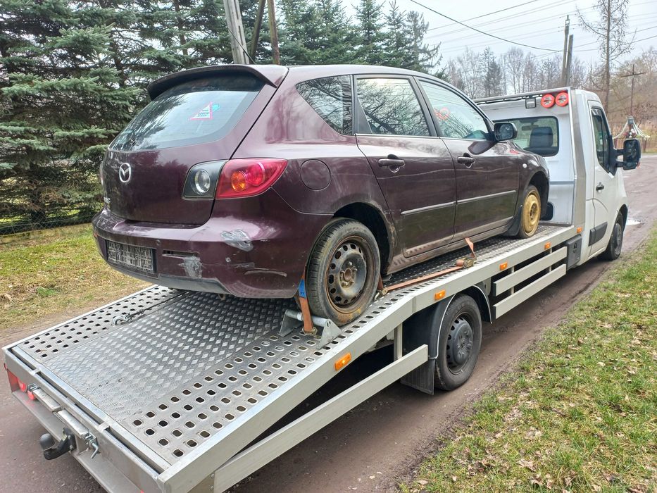 Klapa zderzak blotnik lampy pas mazda 3