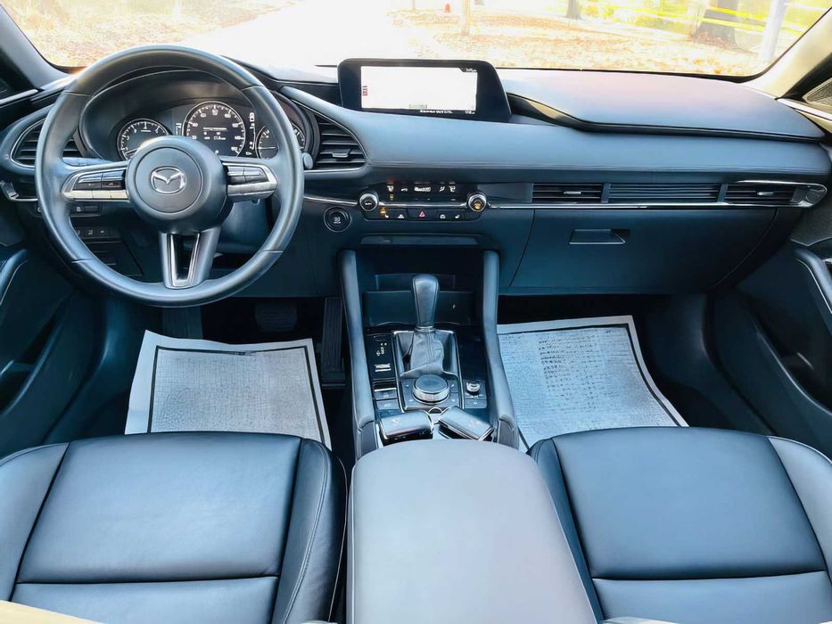 Mazda 3 Preferred      2019