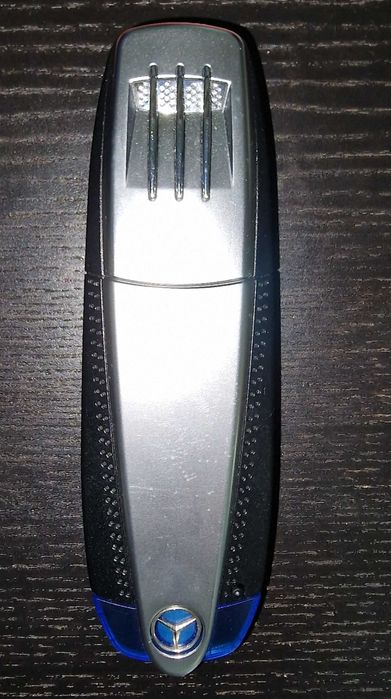 Mercedes Bluetooth Adapter Android/IOS