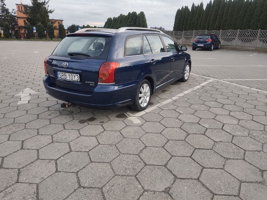Toyota Avensis T25 2.0 D4D 2003