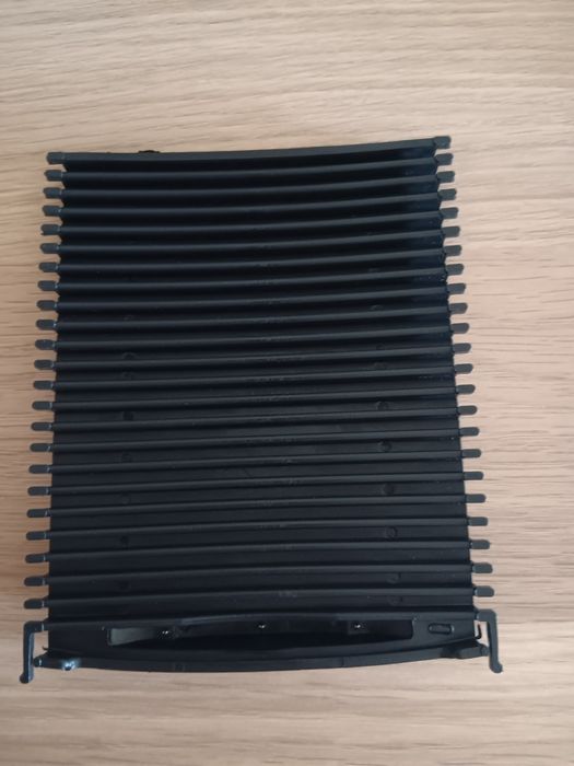 Mercedes Consola Central Deslizante Persiana