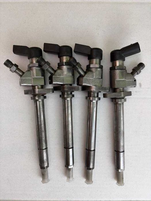 Wtryski Ford Peugeot Volvo 2.0 HDI TDCi  Wtryskiwacze 3M5Q9F593EB 9657144580 5WS40156-4Z