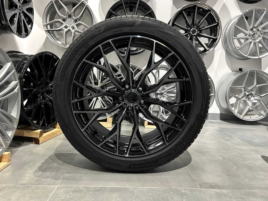 Koła letnie 20 5x112 Concaver CVR1 Audi Q5 255/45R20 Bridgestone