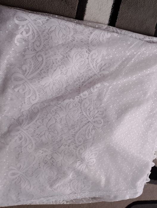 Oddam firankę do pokoju