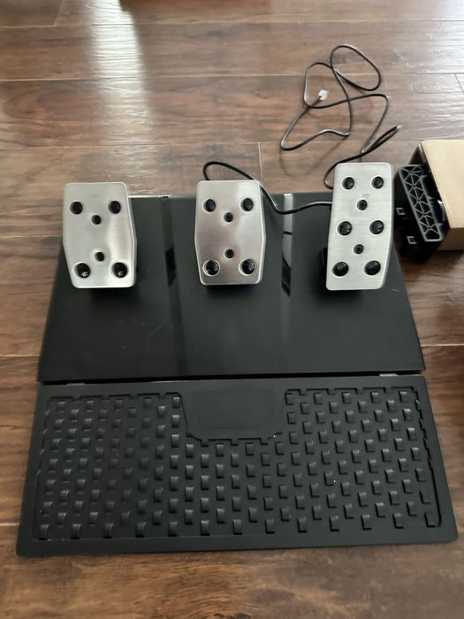 Sprzedam kierownicę Cobra GT900 Pro Rally.