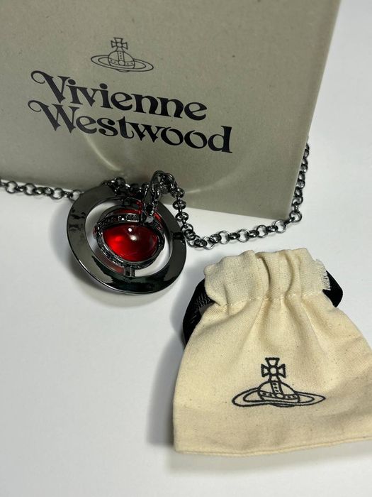 Підвіска Vivienne Westwood | Кулон Vivienne Westwood: 430 грн. - Кулони ...