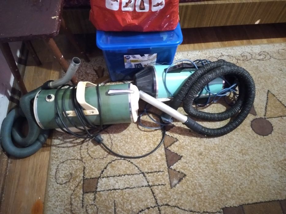 Пылесос советский Чайка3.