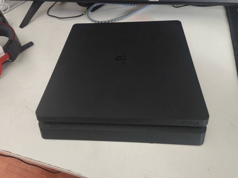 PlayStation 4 Slim 500GB