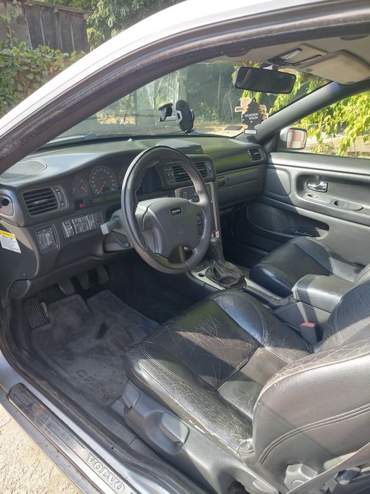 Volvo C70 2001.r