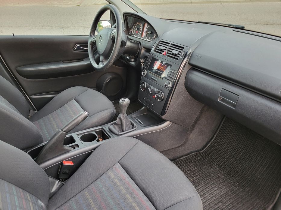 Mercedes  A Klasa ,A 150, Bogate wyposażenie,  2 x Koła ,zadbany,DE