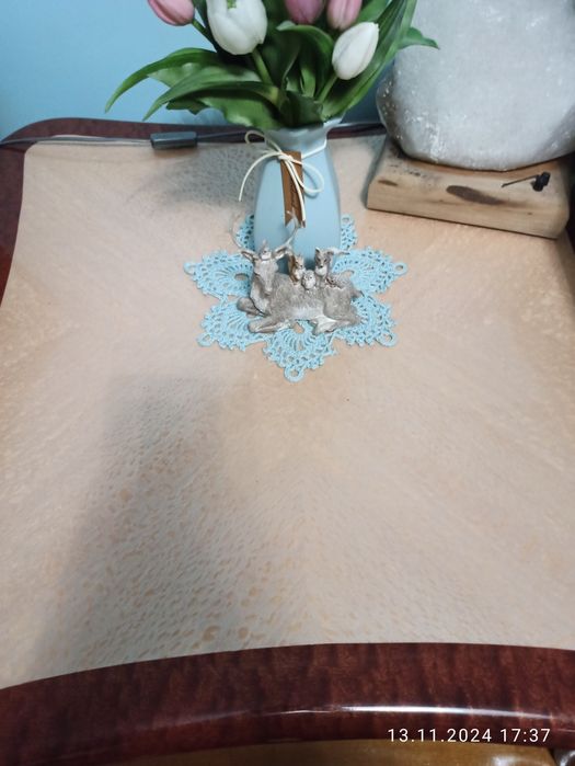 Набір меблів у вітальню. Стінка, комод, столик