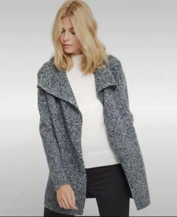 Ciepły sweter Reserved kardigan